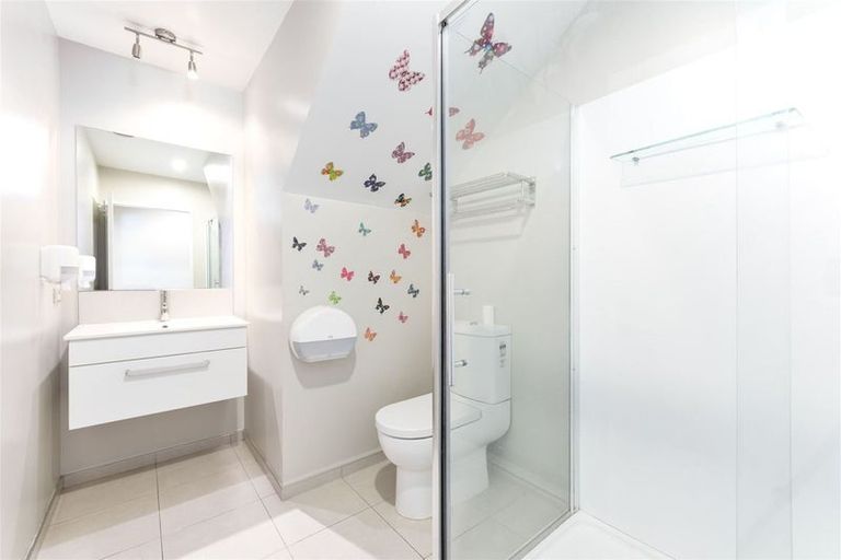 Photo of property in 114b Nursery Road, Phillipstown, Christchurch, 8011