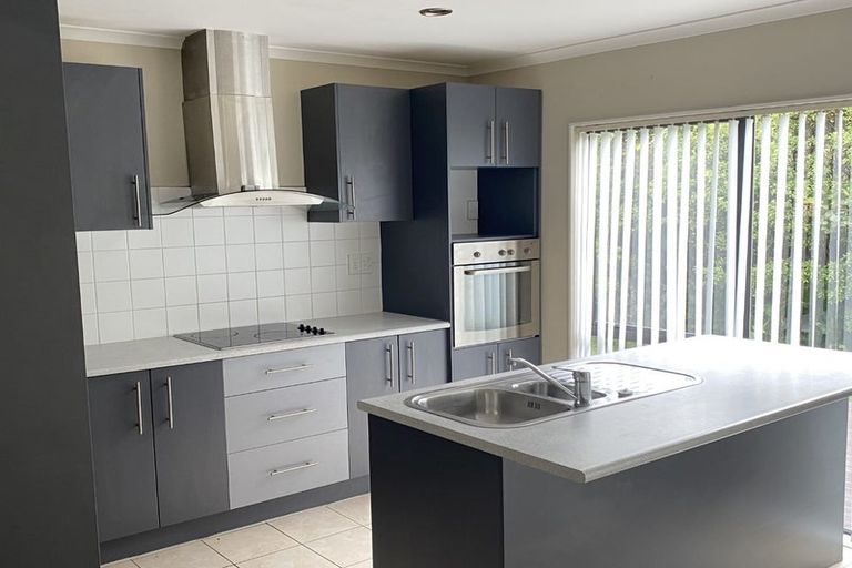 Photo of property in 89 Kirton Drive, Riverstone Terraces, Upper Hutt, 5018