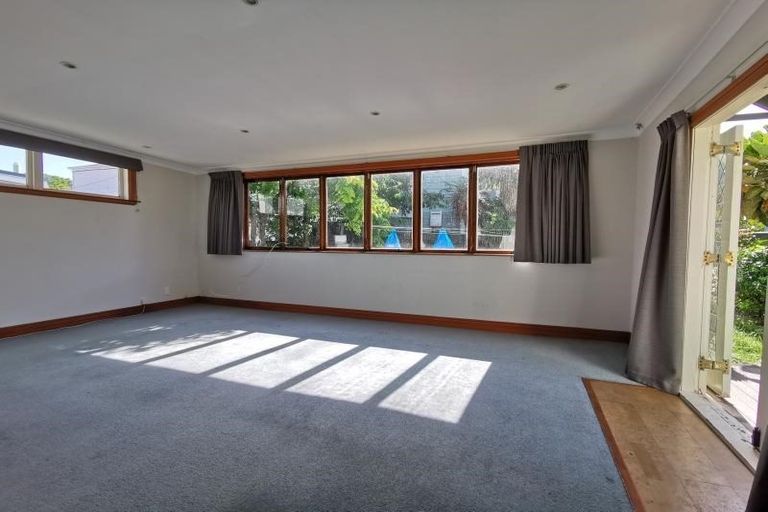 Photo of property in 43 Owen Street, Newtown, Wellington, 6021
