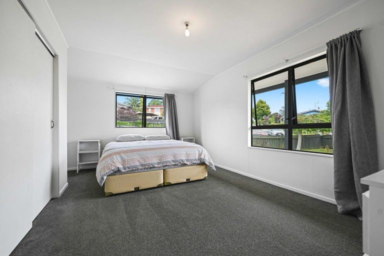 Photo of property in 16 Leyton Place, Nawton, Hamilton, 3200