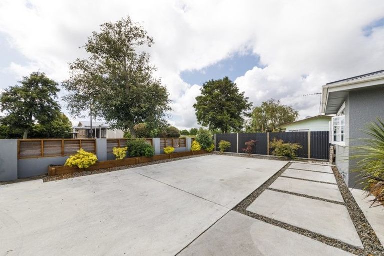 Photo of property in 36 Botanical Road, Takaro, Palmerston North, 4412