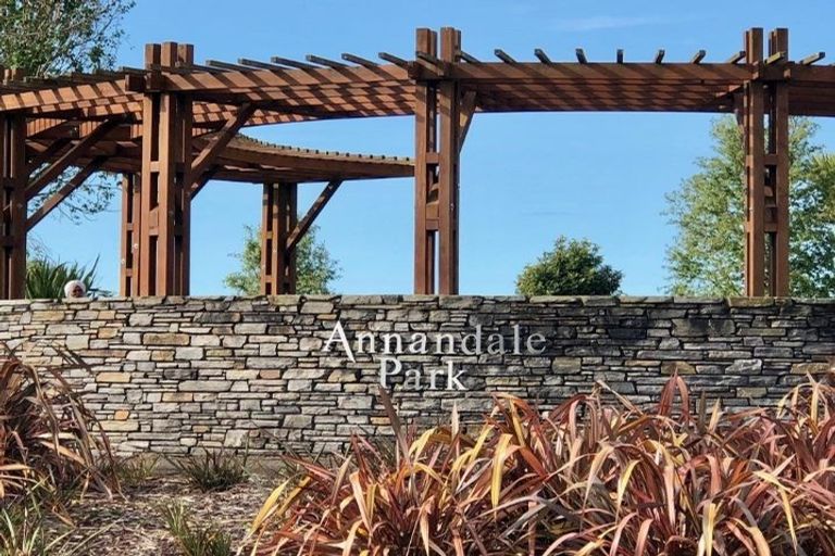 Photo of property in 2 Komata Crescent, Papamoa Beach, Papamoa, 3118