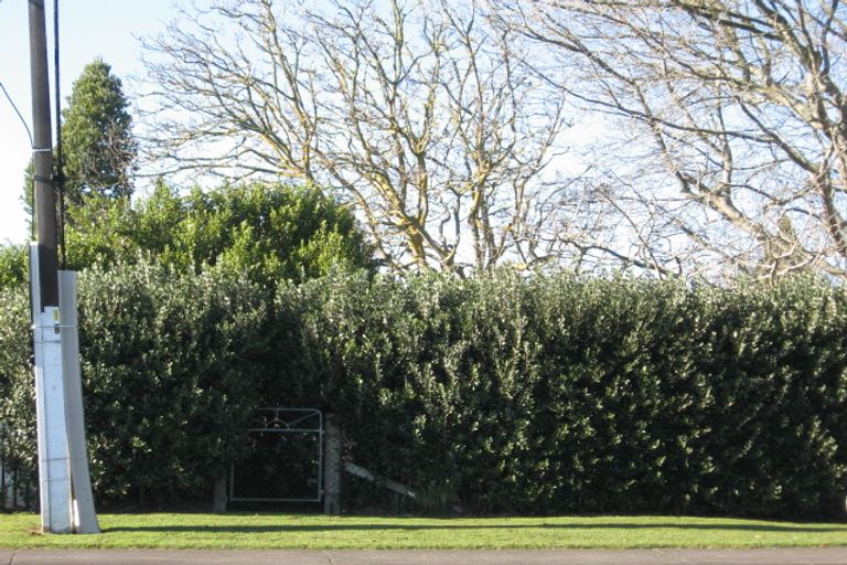 Photo of property in 3/37 Clevedon Road, Papakura, 2110