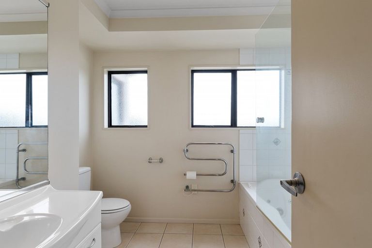 Photo of property in 401a Oceanbeach Road, Mount Maunganui, 3116