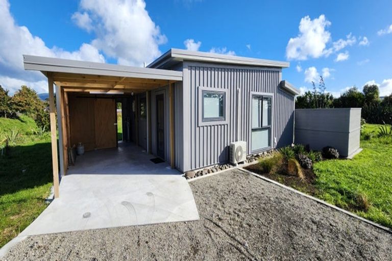 Photo of property in Waireka Road, Omata, New Plymouth, 4374