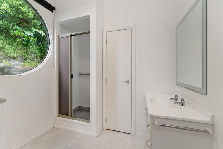 Photo of property in 76 Leinster Avenue, Raumati South, Paraparaumu, 5032