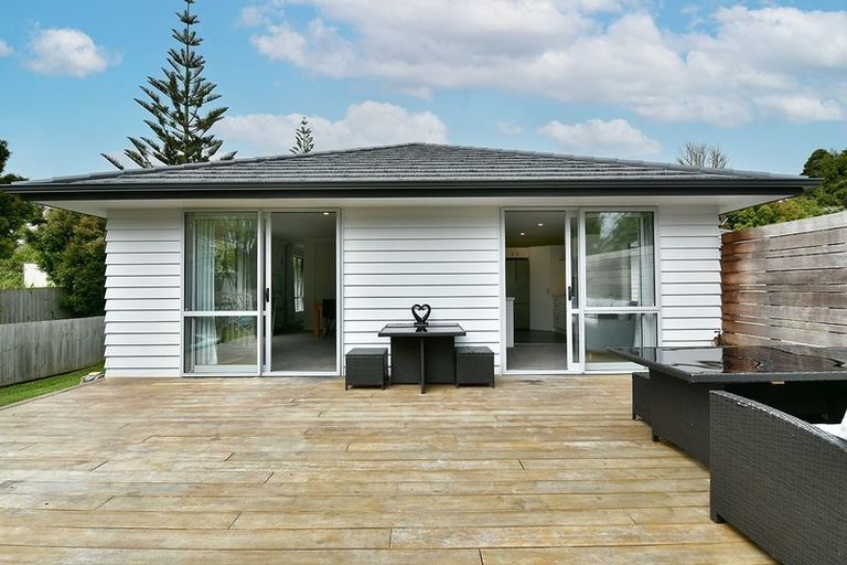 Photo of property in 127a Awaroa Road, Helensville, 0800