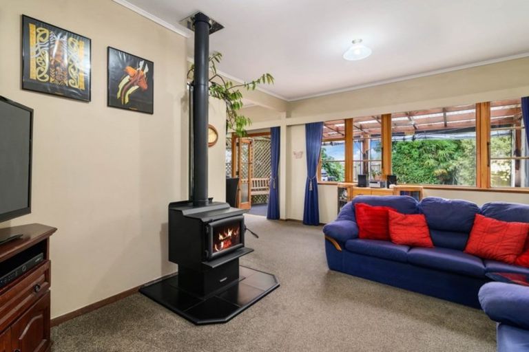 Photo of property in 38 Dickens Street, Owhata, Rotorua, 3010
