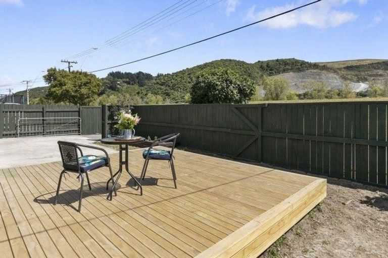 Photo of property in 1221 Taita Drive, Taita, Lower Hutt, 5011