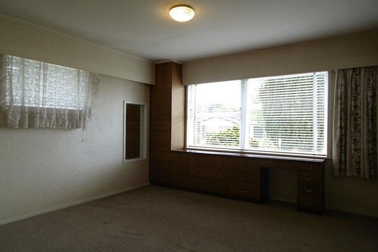 Photo of property in 13 Mccall Place, Opaheke, Papakura, 2113