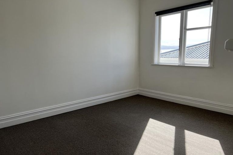 Photo of property in 4 Oriental Terrace, Oriental Bay, Wellington, 6011