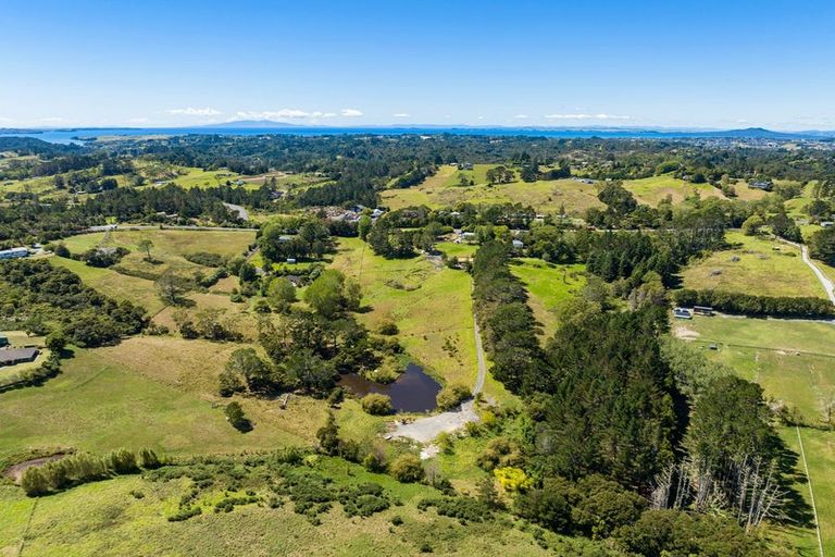 Photo of property in 655 Dairy Flat Highway, Dairy Flat, Albany, 0792