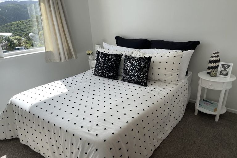 Photo of property in 7 Camrose Grove, Kingston, Wellington, 6021