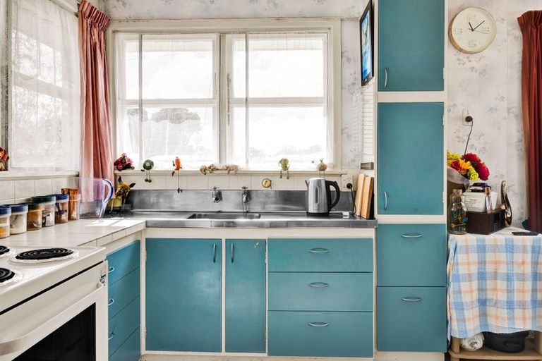 Photo of property in 20 Ramanui Avenue, Hawera, 4610