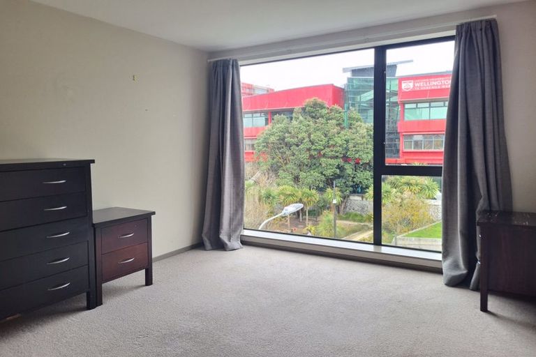 Photo of property in Dual Apartments, 308/142 Vivian Street, Te Aro, Wellington, 6011