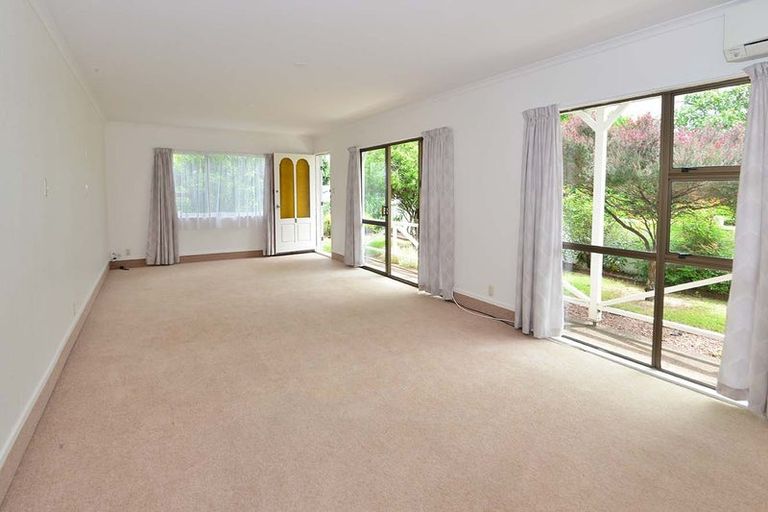 Photo of property in 43a Centreway Road, Orewa, 0931