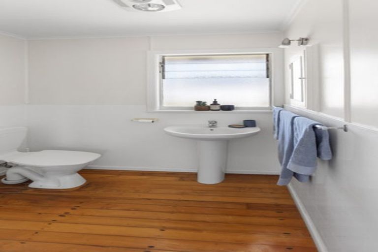 Photo of property in 219a Otumoetai Road, Otumoetai, Tauranga, 3110