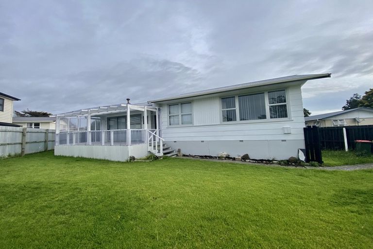 Photo of property in 1/15 Garth Place, Manurewa, Auckland, 2102
