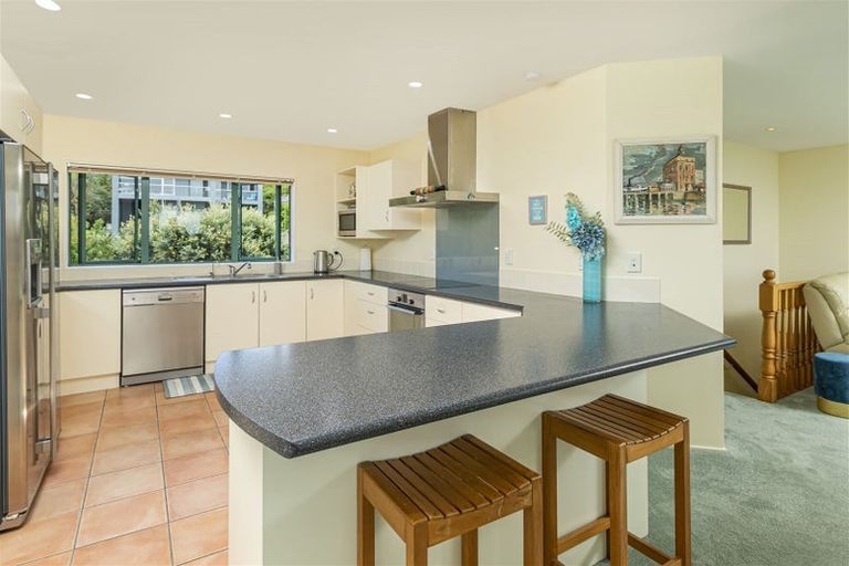 Photo of property in 19a Orchard Road, Browns Bay, Auckland, 0630