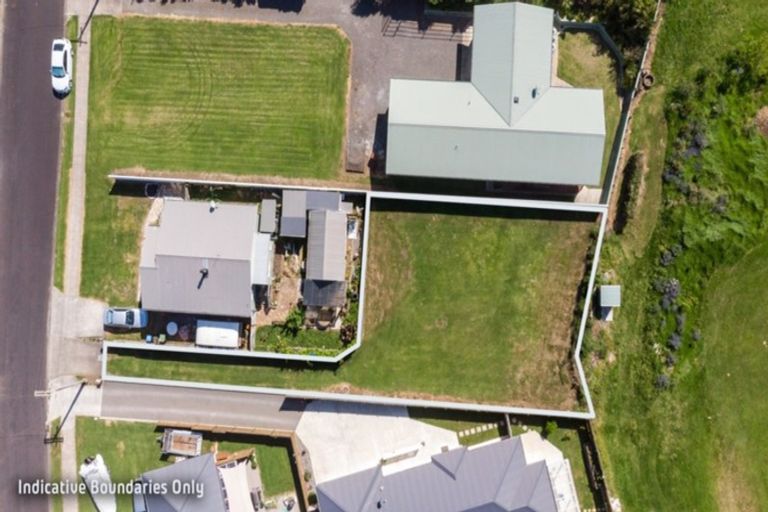 Photo of property in 51b The Crescent, Waihi Beach, 3611