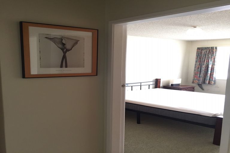 Photo of property in 69b Clare Street, Cambridge, 3434