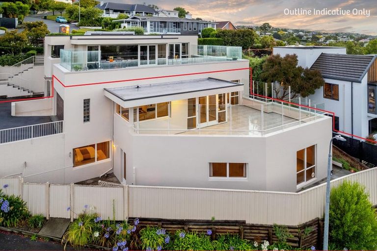 Photo of property in 1/21 Overdale Drive, Cashmere, Christchurch, 8022