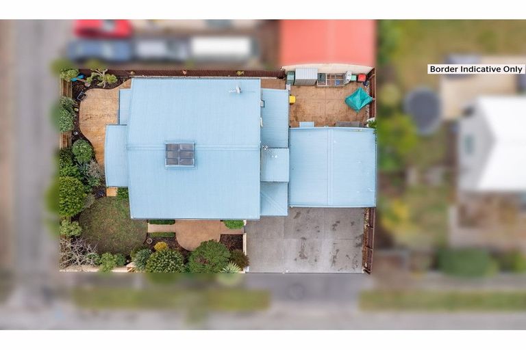 Photo of property in 1/22 Aston Drive, Waimairi Beach, Christchurch, 8083