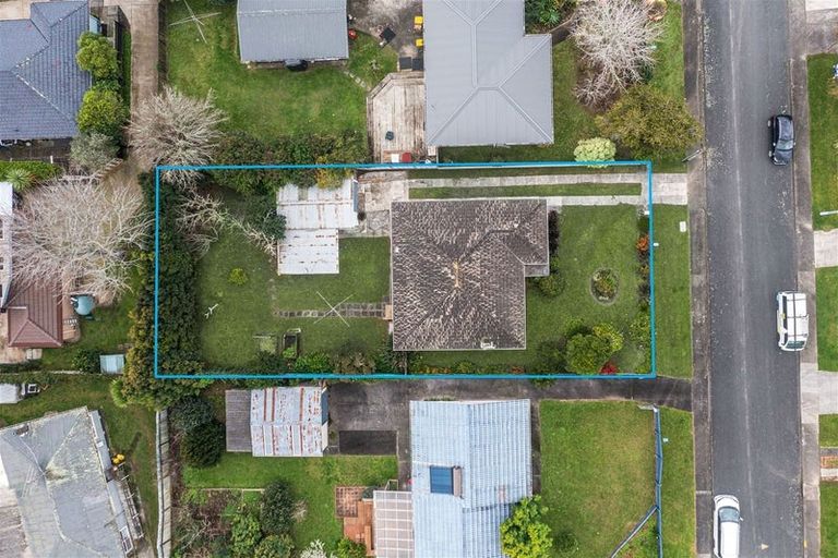 Photo of property in 46 Fairclough Road, Beach Haven, Auckland, 0626