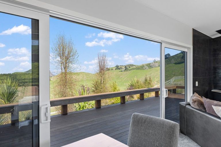 Photo of property in 78 Charnley Way, Kinloch, Taupo, 3385