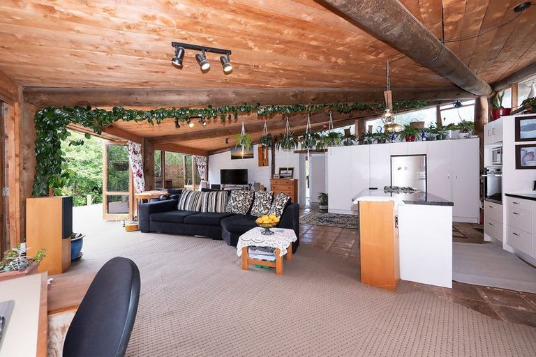 Photo of property in 121b Waimate North Road, Kerikeri, 0293