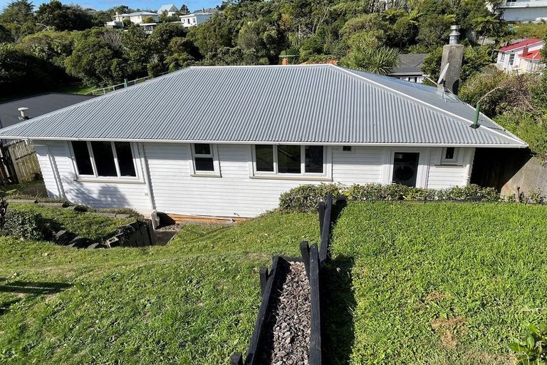 Photo of property in 99 Kenmore Street, Newlands, Wellington, 6037
