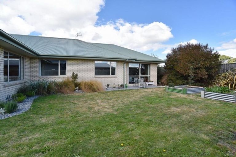 Photo of property in 73 Allison Crescent, Kaiapoi, 7630