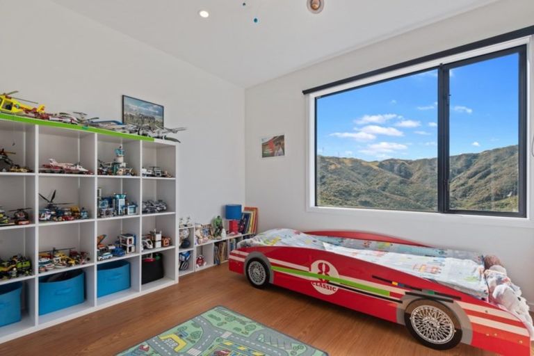 Photo of property in 99 Downing Street, Crofton Downs, Wellington, 6035