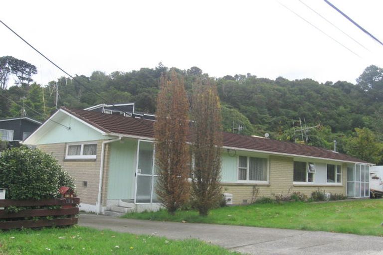 Photo of property in 1/11 Hair Street, Wainuiomata, Lower Hutt, 5014