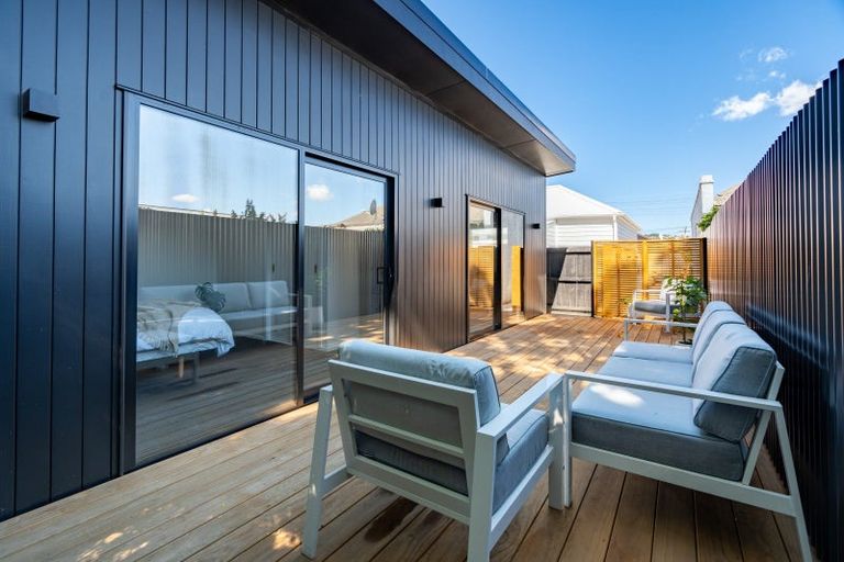 Photo of property in 8a Cashel Street, South Dunedin, Dunedin, 9012