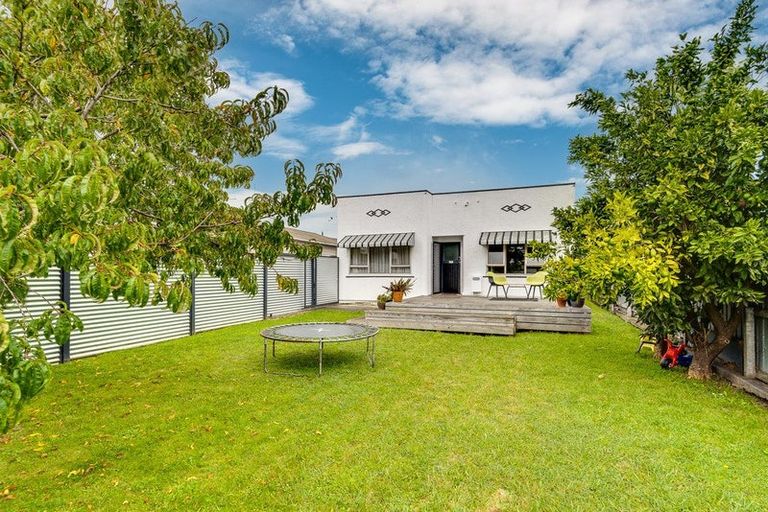 Photo of property in 245 Taradale Road, Pirimai, Napier, 4112