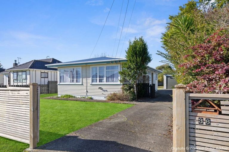 Photo of property in 36 Bowen Street, Levin, 5510