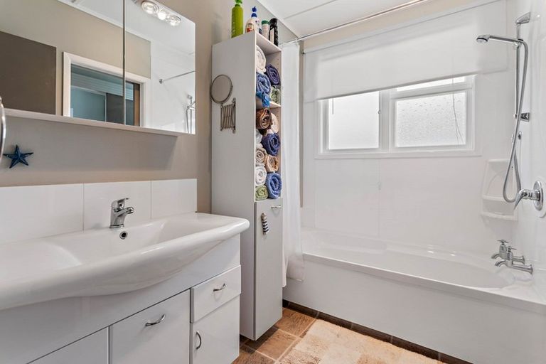 Photo of property in 21 Arawa Crescent, Tokoroa, 3420