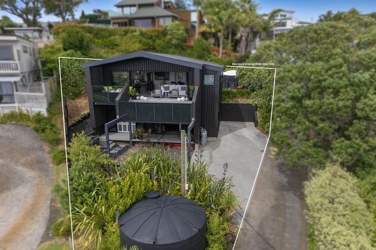 Photo of property in 30 Duncansby Road, Stanmore Bay, Whangaparaoa, 0932