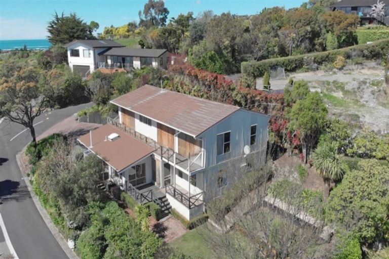 Photo of property in 27 Balmoral Lane, Redcliffs, Christchurch, 8081