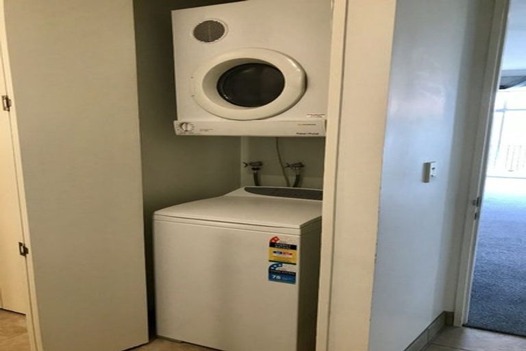 Photo of property in 9/37 Majoribanks Street, Mount Victoria, Wellington, 6011