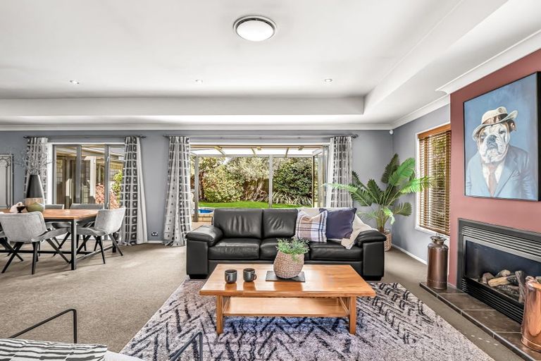 Photo of property in 2 Jadewynn Place, Halswell, Christchurch, 8025