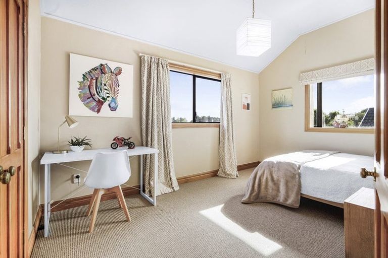 Photo of property in 32 Silva Crescent, Riverlea, Hamilton, 3216