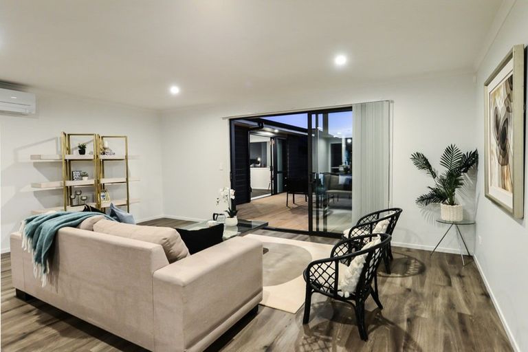 Photo of property in 11 Kimbolton Street, Rototuna North, Hamilton, 3210