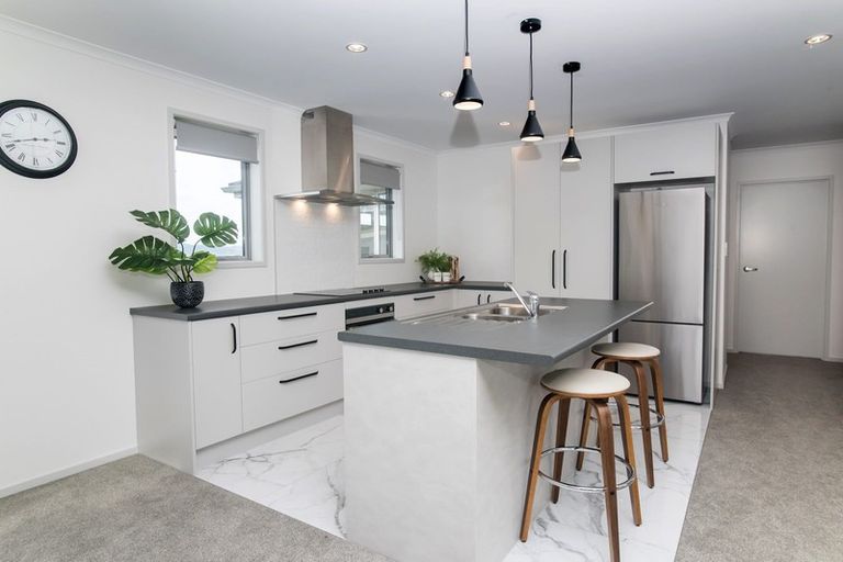 Photo of property in 1 Te Akau Place, One Tree Point, 0118