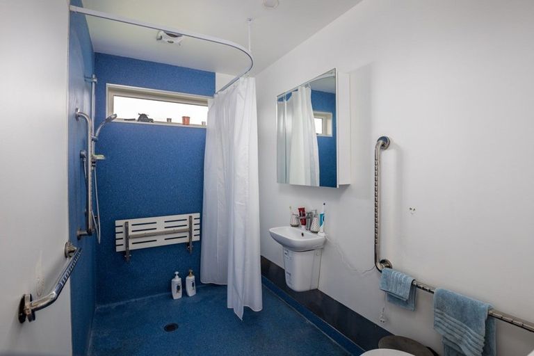 Photo of property in 80 Strange Street, Waitara, 4320