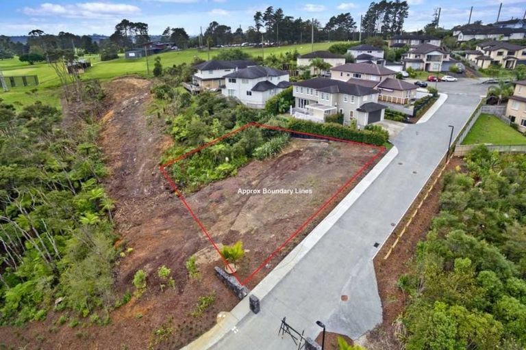 Photo of property in 82 Laurel Oak Drive, Schnapper Rock, Auckland, 0632