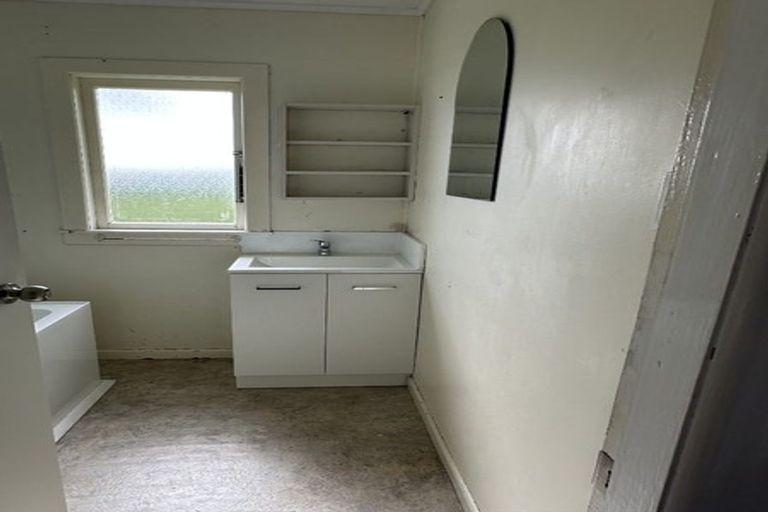 Photo of property in 70 Biddle Road, Wellsford, 0973