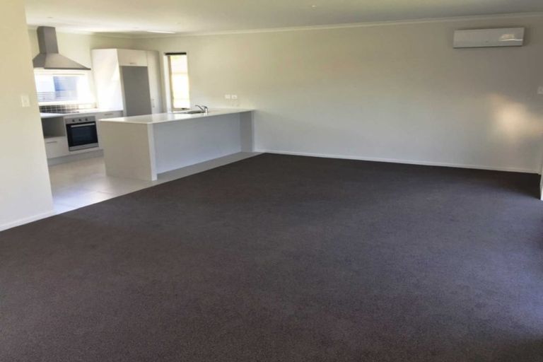 Photo of property in 15 Kuru Place, Papamoa, 3118