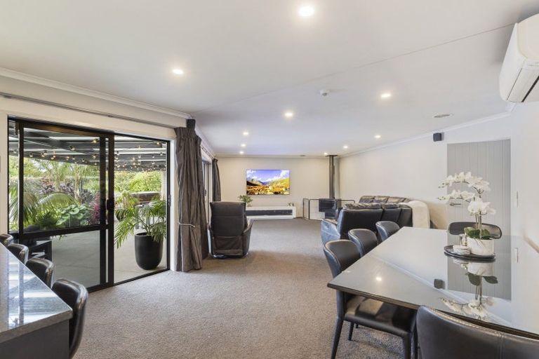 Photo of property in 1230 Egmont Road, Egmont Village, New Plymouth, 4372